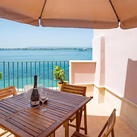 Maniace Apartment Syrakus